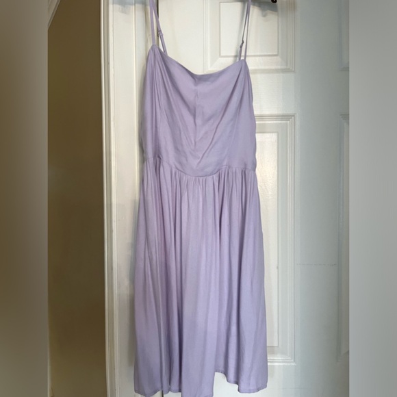 Lavender Forever 21 strappy dress. - Picture 4 of 7